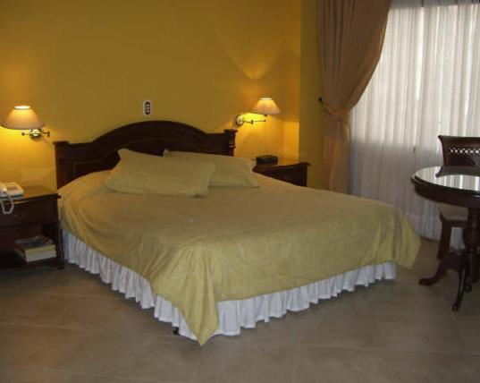 Hotel Prince Plaza Medellin Room photo