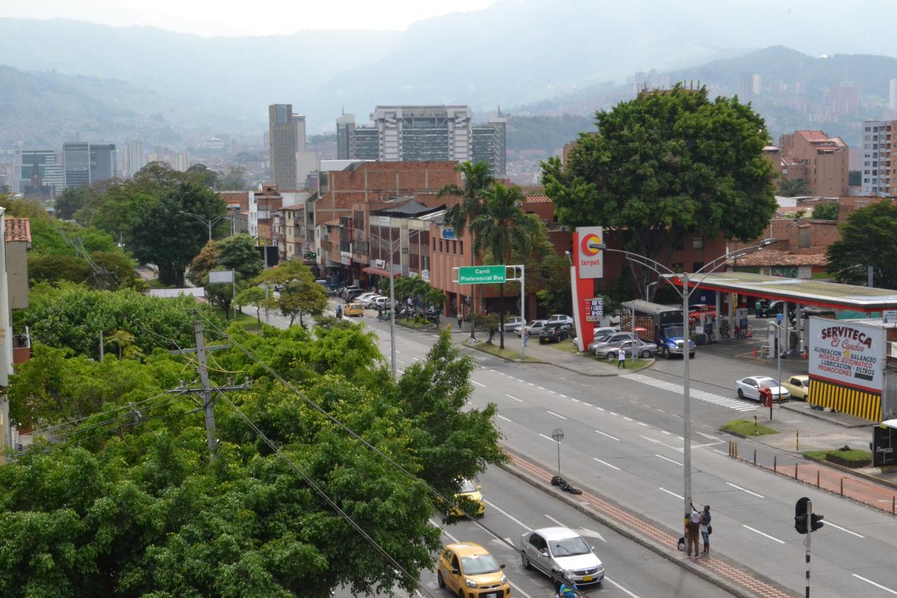 Hotel Prince Plaza Medellin Exterior photo
